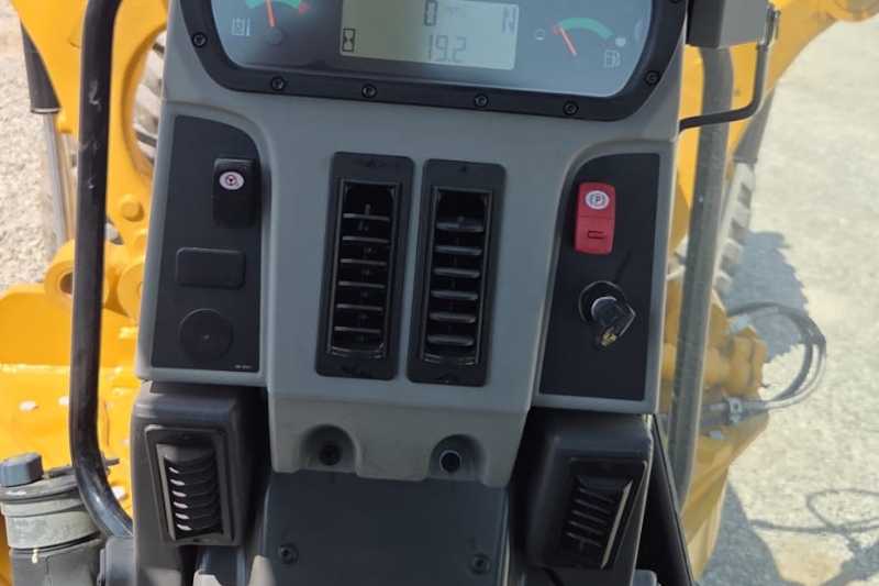 OmecoHub - Immagine CATERPILLAR 14AWD